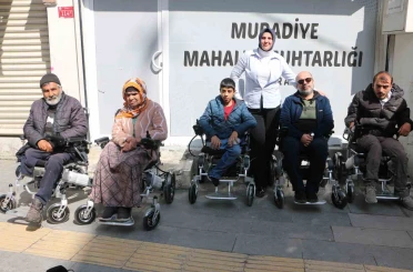 Engelli 10 kişi, akülü sandalye ile bayrama rahat girecek 