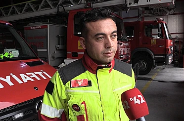 Enkazın içinde ‘umut’ arayan kahramanlar