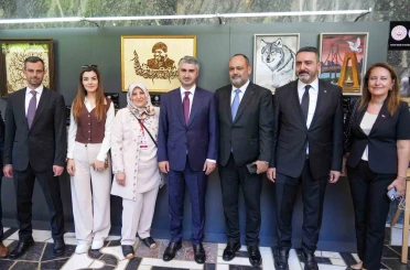 Erdemir’den şehit yakınları ve gazileri sanatla buluşturan projeye katkı 