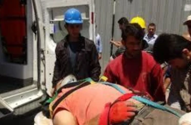 Ereğli’de yüksekten düşen duvar ustası ağır yaralandı