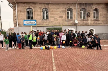 ERÜ öğrencilerinden anlamlı etkinlik 