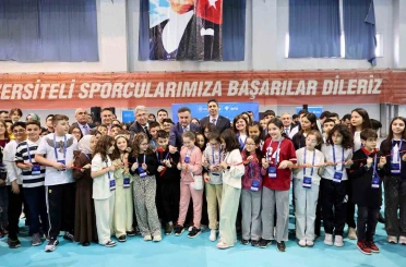 ERÜ’de 20. TÜBİTAK Ortaokul Öğrencileri Araştırma Projeleri Kayseri Bölge Yarışması Sergisi açıldı 