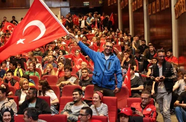ERÜ’de milli maç heyecanı yaşandı 