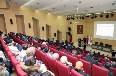 ERÜ’de "Yapay Zekanın ABC’si: Yapay Arı Koloni Algoritması" Çalıştayı düzenlendi 