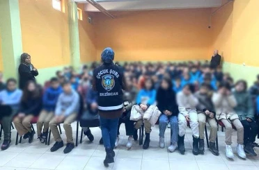 Erzincan’da öğrencilere güvenlik eğitimi 