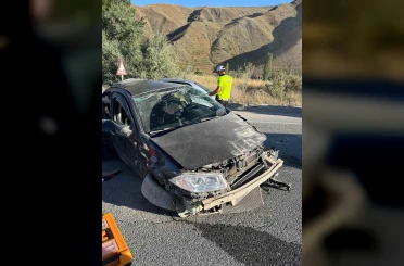 Erzincan’da trafik kazası: 3 yaralı 