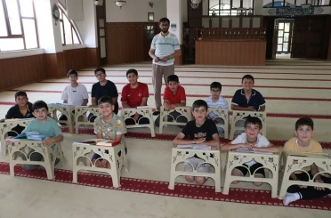 Erzincan’da yaz Kur’an kursları başladı, camiler çocuk sesleriyle şenlendi 
