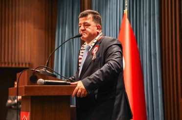 Erzincanspor şirketleşti: Kongrede oy birliğiyle yeni dönem başladı 