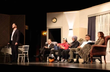 Erzurum Emniyeti’nden sanat dolu operasyon: "Yarınlara Geç Kalmadan" ayakta alkışlandı 