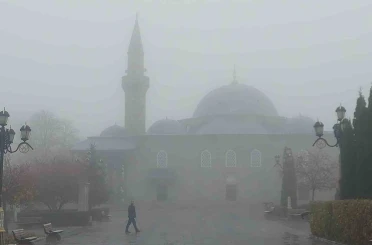 Erzurum güne sisle uyandı 