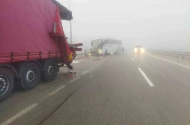 Erzurum’da yoğun sis kazaya sebep oldu 