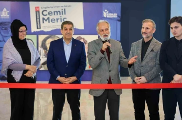 Esenler’de Cemil Meriç karikatür sergisi sanatseverlerle buluştu 