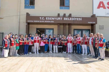 Esenyurt Belediyesi ihtiyaç sahibi vatandaşların yanında 
