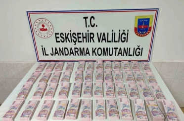 Eskişehir’de 1 milyon 940 bin TL sahte parayla 22 adet büyükbaş satın alan şüpheliler yakalandı 