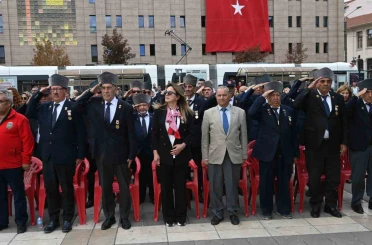 Eskişehir’de Gaziler Günü törenle kutlandı 
