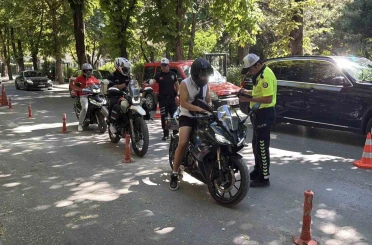 Eskişehir’de motosiklet denetimde 600 bin TL ceza kesildi 
