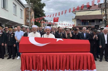 Eskişehir’de şehit olan uzman çavuş Samsun’da toprağa verildi 