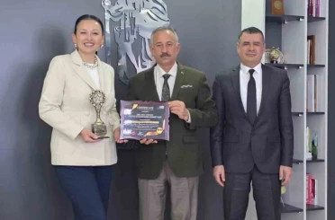 Eskişehir’deki öğretmene ’2026 Yılının Yenilikçi Öğretmeni’ ödülü 