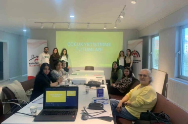 Eskişehirli annelere "Çocuk Yetiştirme Tutumları" eğitimi 