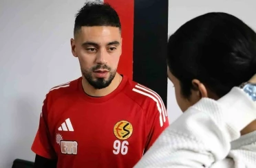 Eskişehirspor oyuncuları, koruma altındaki çocuklarla bir araya geldi 