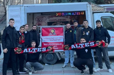 Eskişehirspor taraftarı, şehitler için lokma hayrı düzenledi 