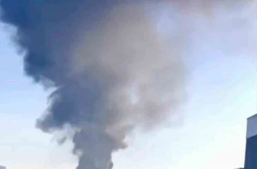 Etimesgut’ta atık plastik yangını 