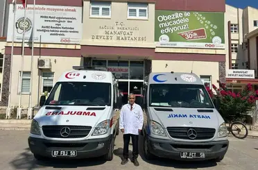 Evde sağlık hizmetlerine 2 yeni ambulans takviyesi

