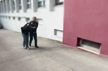 Evinde kokain, sentetik ecza, metamfetamin yakalatan şüpheli: "Ucuza bulduğum için aldım" 