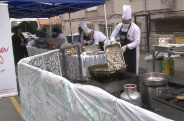 Eyüpsultan’da düzenlenen Hamsi Festivali’nde İhlas Vakfı’na ödül