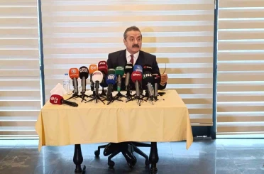 Faruk Çelik: "Bu başarı şehrin birlik olmasıyla geldi" 