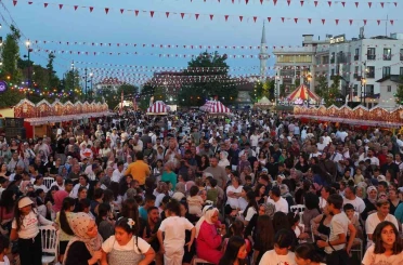 Fatih Belediyesi nostalji günleriyle geçmişi bugünle buluşturuyor 