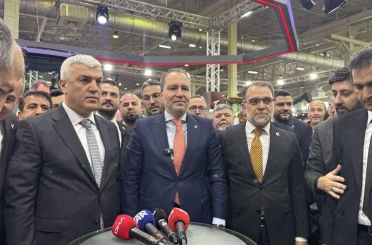 Fatih Erbakan Konya Tarım Fuarı’nda çiftçilerle buluştu