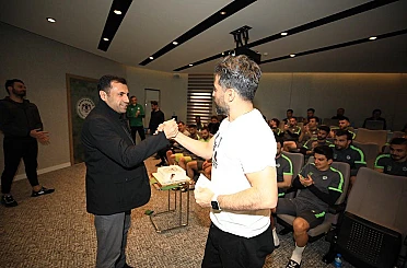 Fatih Özgökçen Konyaspor’u yalnız bırakmadı!