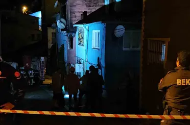Fatih’te alevlere teslim olan yangında bir kişi hayatını kaybetti