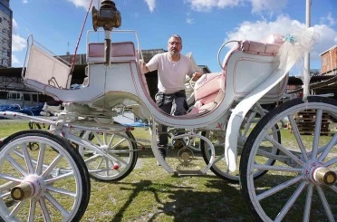 Faytonculuk zanaatı usta yetişmemesi nedeniyle yok oluyor 