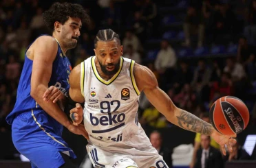 Fenerbahçe Beko, Khem Birch ile yollarını ayırdı 
