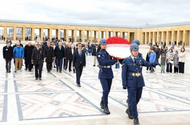 Fenerbahçe Divan Kurulu, kulübün kuruluşunun 119. yılında Anıtkabir’i ziyaret etti 