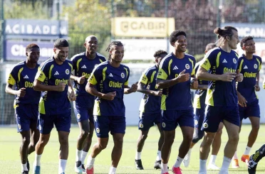 Fenerbahçe, Gornik Zabrze maçı hazırlıklarını sürdürdü 