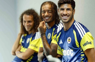 Fenerbahçe, Sturm Graz maçı hazırlıklarına ara vermeden başladı 
