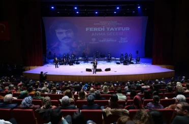 Ferdi Tayfur Denizli’de şarkılarıyla anıldı 