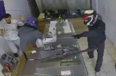 Film sahnelerini aratmayan soygunda 22 milyon TL’lik vurgun 3 dakika sürdü 