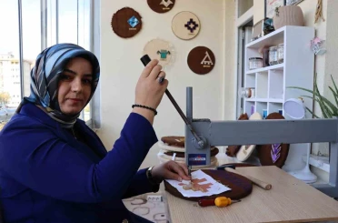 Filografi ve erhamın buluştuğu tablolar dikkat çekiyor 