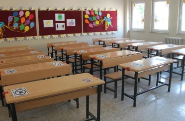 Fırtınadan bir okula daha eğitim engeli