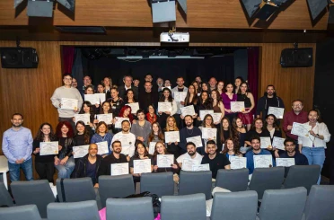 Folkart Academy, ikinci dönem mezunlarını verdi 