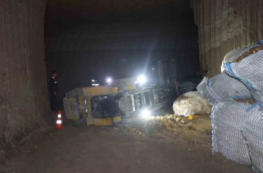 Forkliftin altında kalan işçi hayatını kaybetti 
