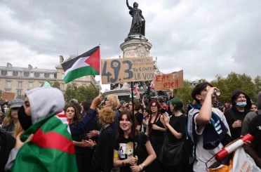 Fransa’da "Her şeyi durduralım" protestolarında gözaltı sayısı 300’e yaklaştı 