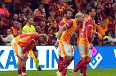 Galatasaray evindeki yenilmezliğini sürdürdü 