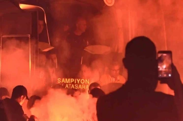 Galatasaray, Kocaeli’de coşkuyla karşılandı 