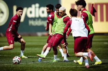 Galatasaray, Trabzonspor maçı hazırlıklarına devam etti 