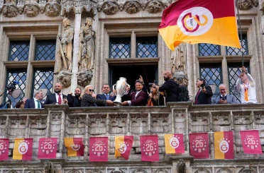 Galatasaray’ın 26. şampiyonluğunun coşkusu Belçika’da yaşandı 